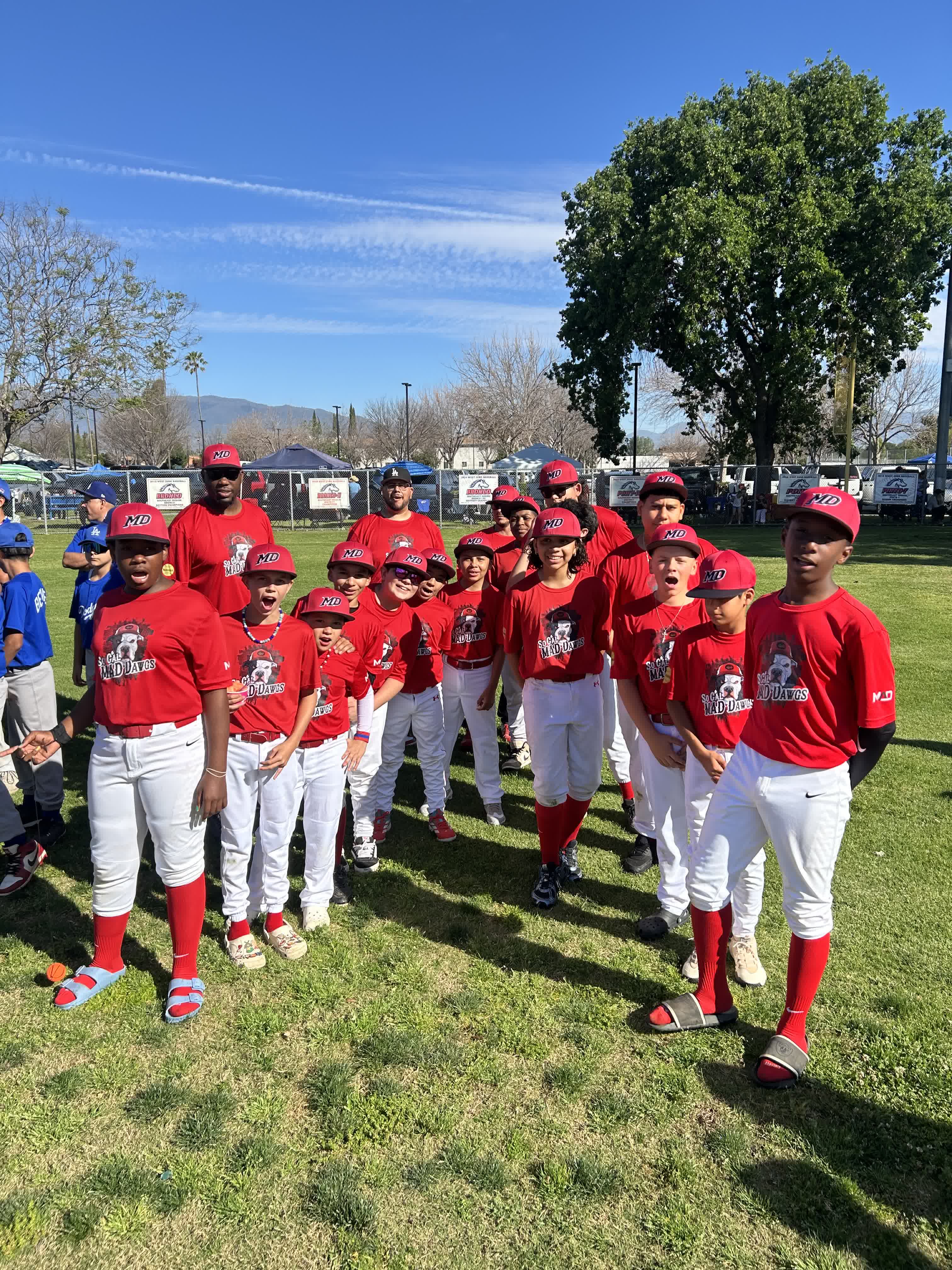 MAD Dawgs players at Veterans Park