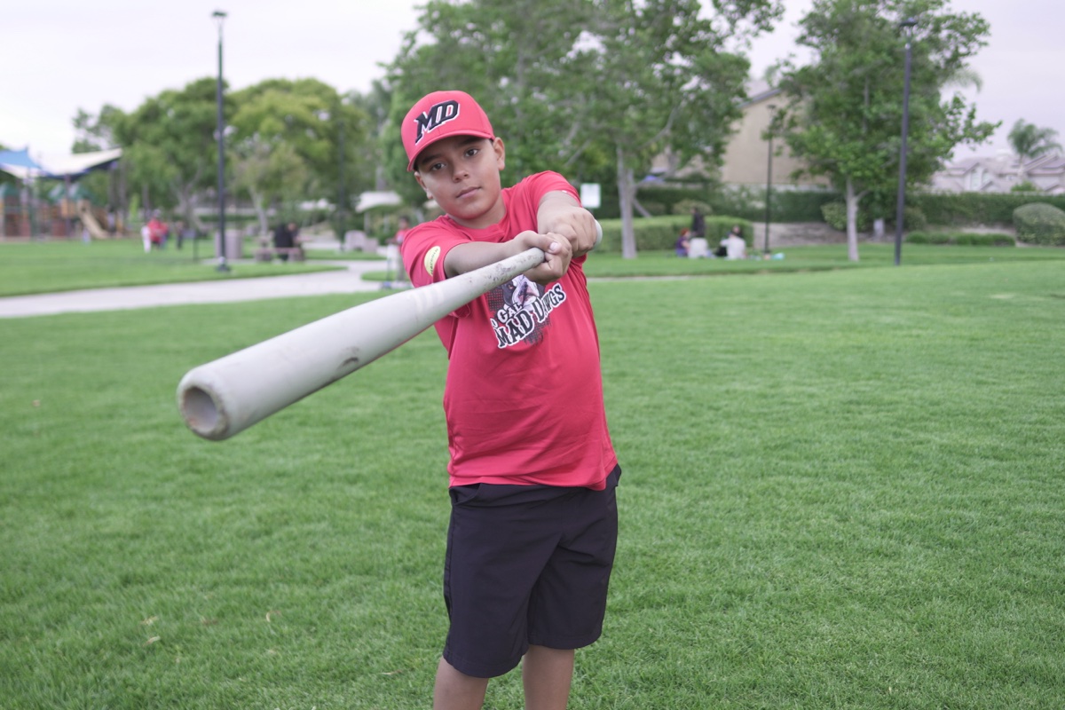 MAD Dawgs player showing baseball grip